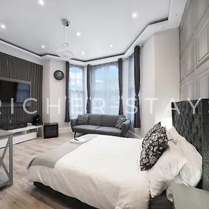Hotel Hackney - En-suite & Amenities