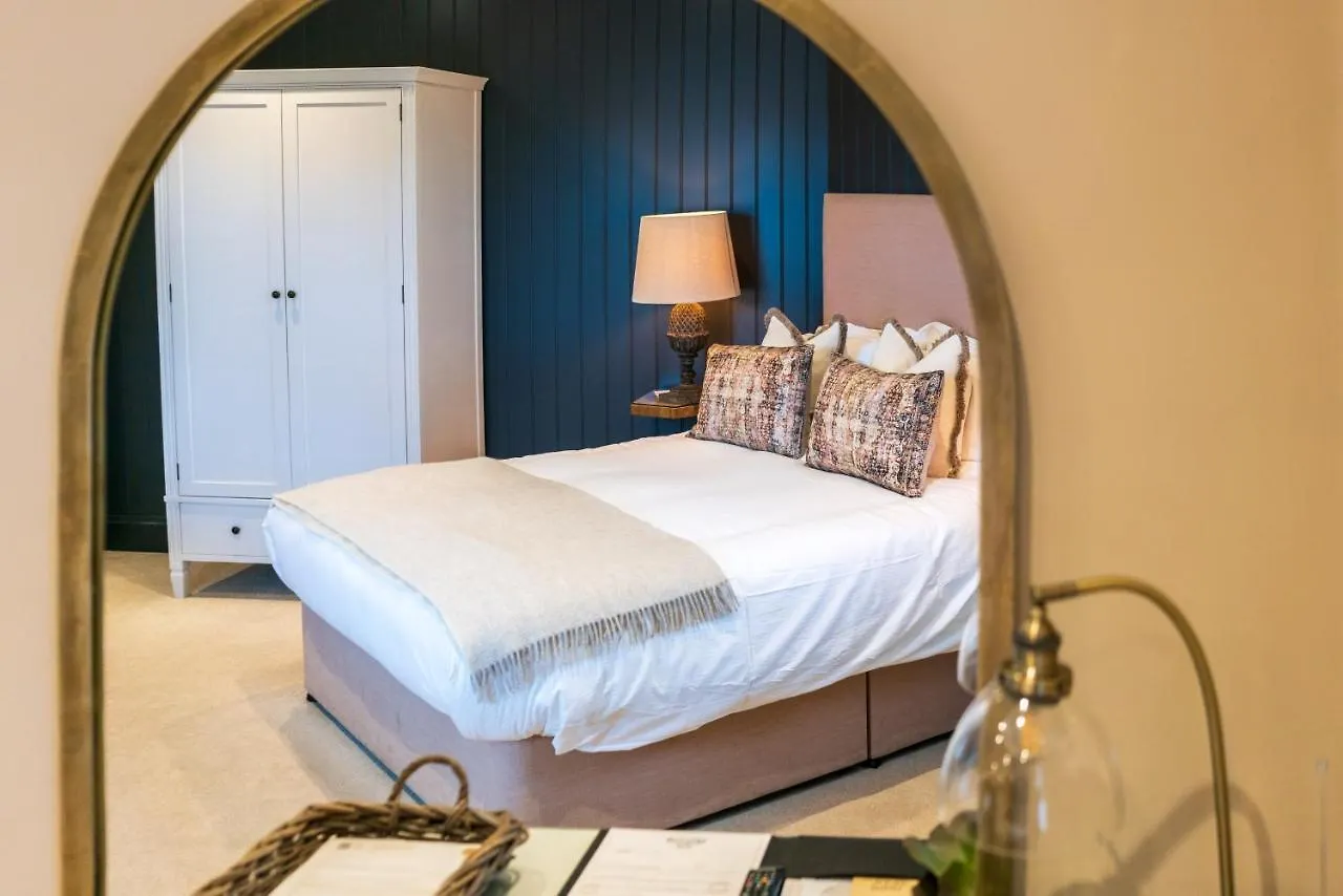 Hotel The Rising Sun Backwell 5*,